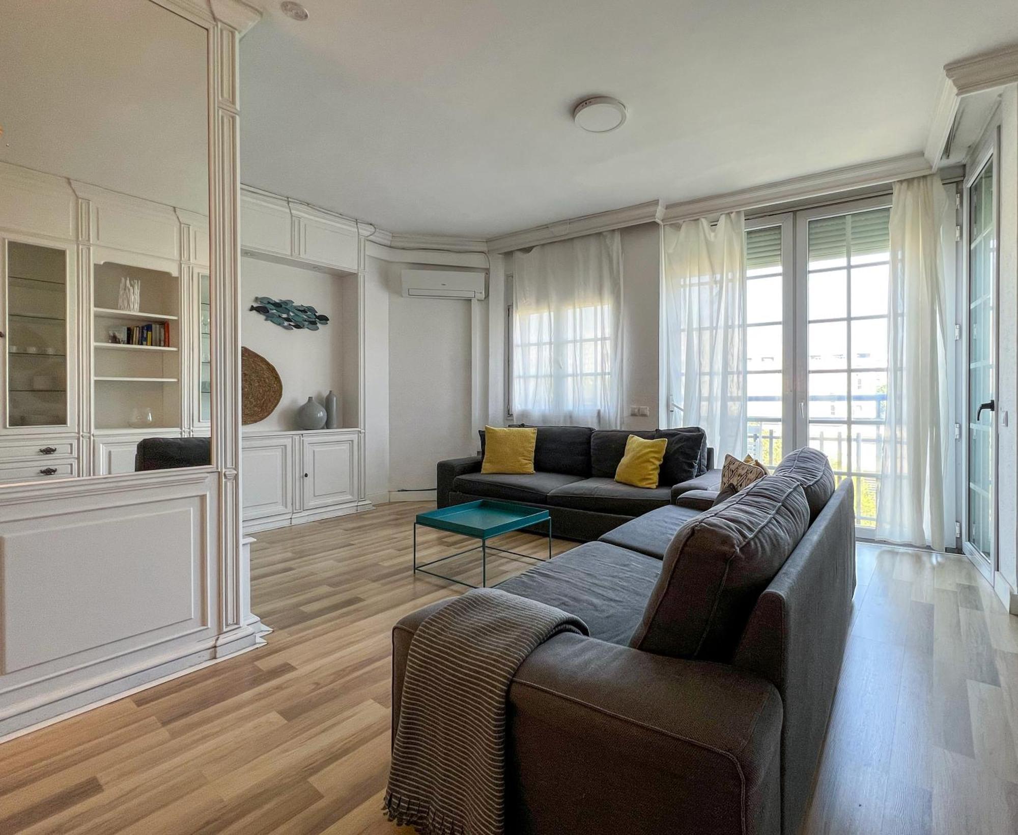 Stay U-Nique Apartments Sardenya II Барселона Экстерьер фото