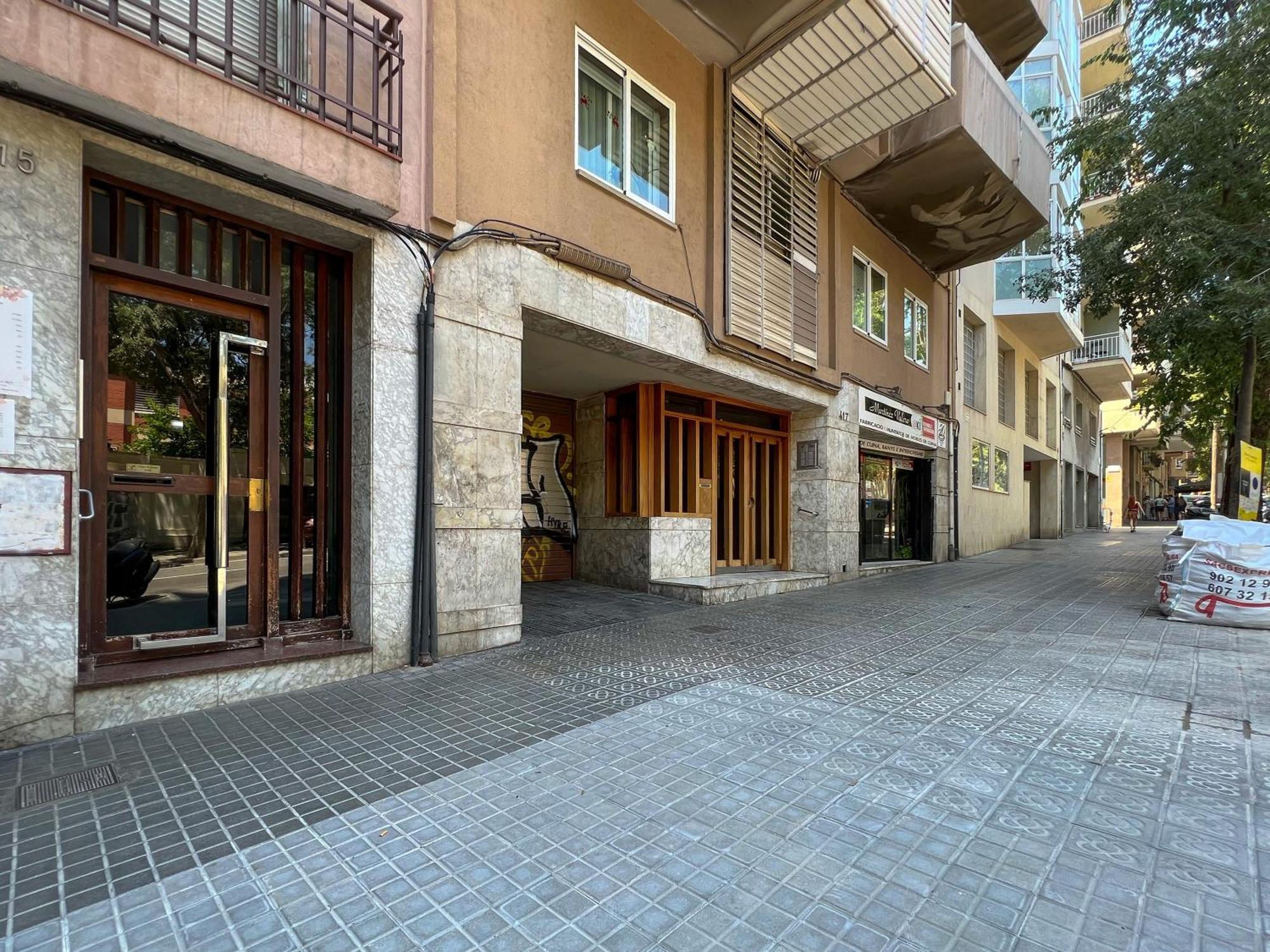 Stay U-Nique Apartments Sardenya II Барселона Экстерьер фото
